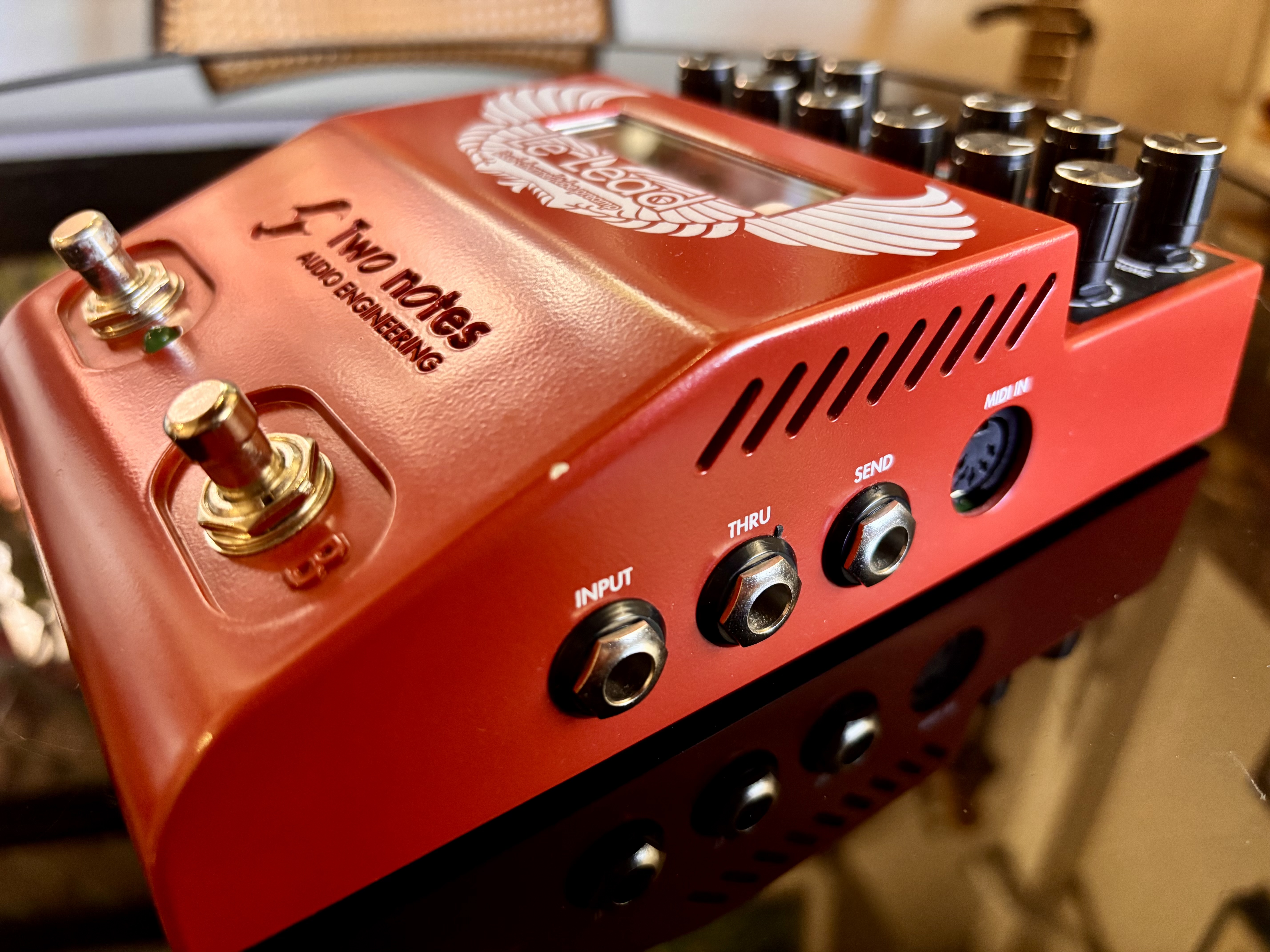 Two Notes Audio Engineering Le Lead – 2-Channel Tube Preamp/Drive (Used, Very Good Condition) - additional view