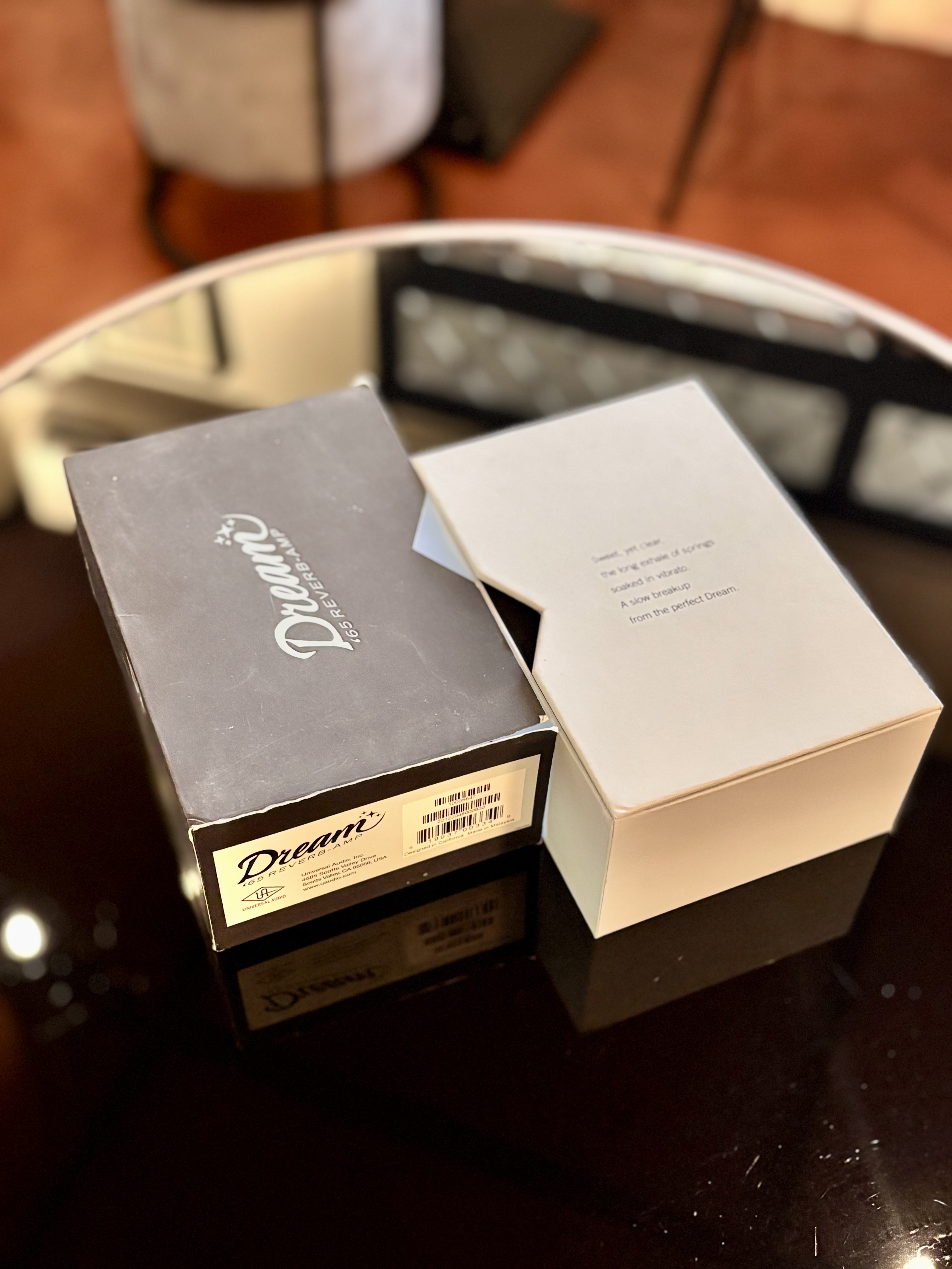 Universal Audio Dream ’65 Reverb Amplifier - additional view